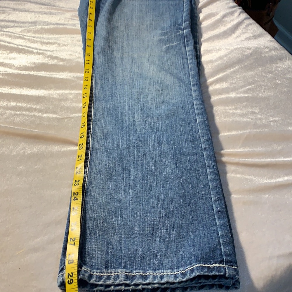 Jeans - Picture 10 of 10